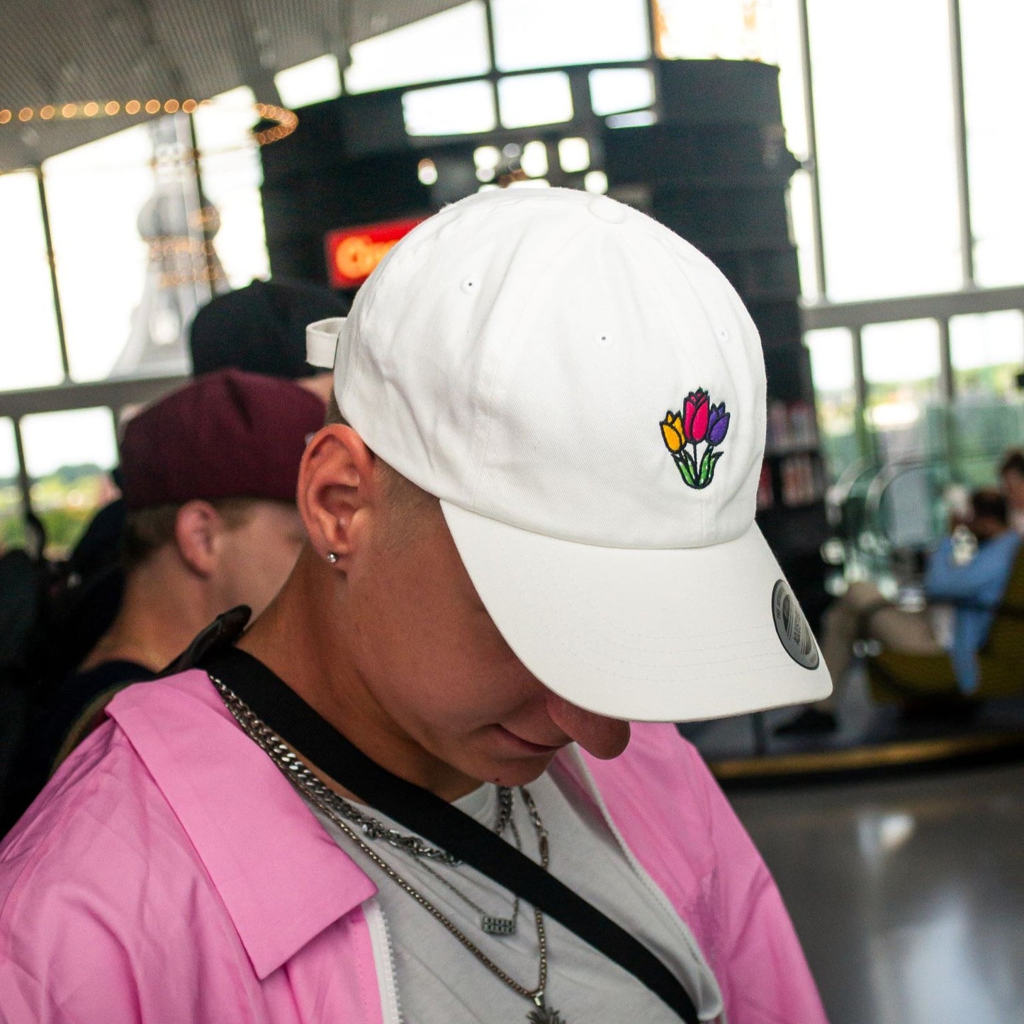 Dad hat "Tulips"