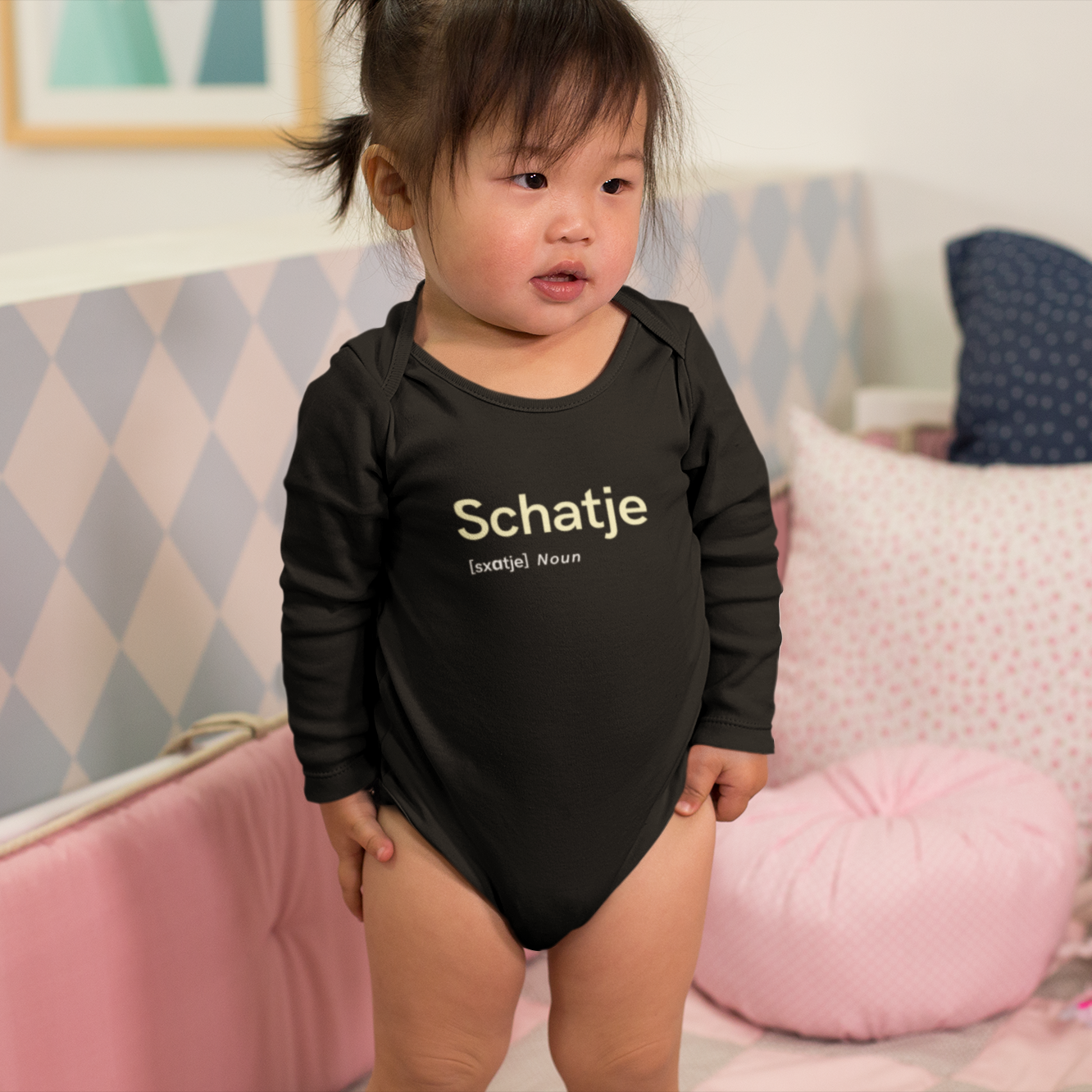 Baby Long-Sleeve Organic Bodysuit "Schatje"