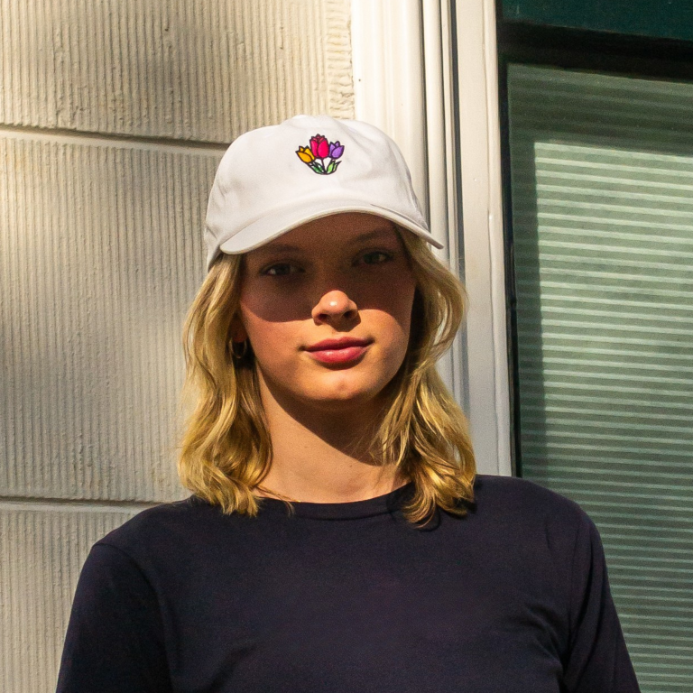 Dad hat "Tulips"