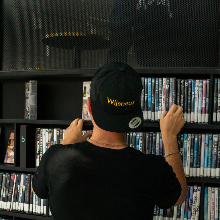 Snapback Hat "Wijsneus"