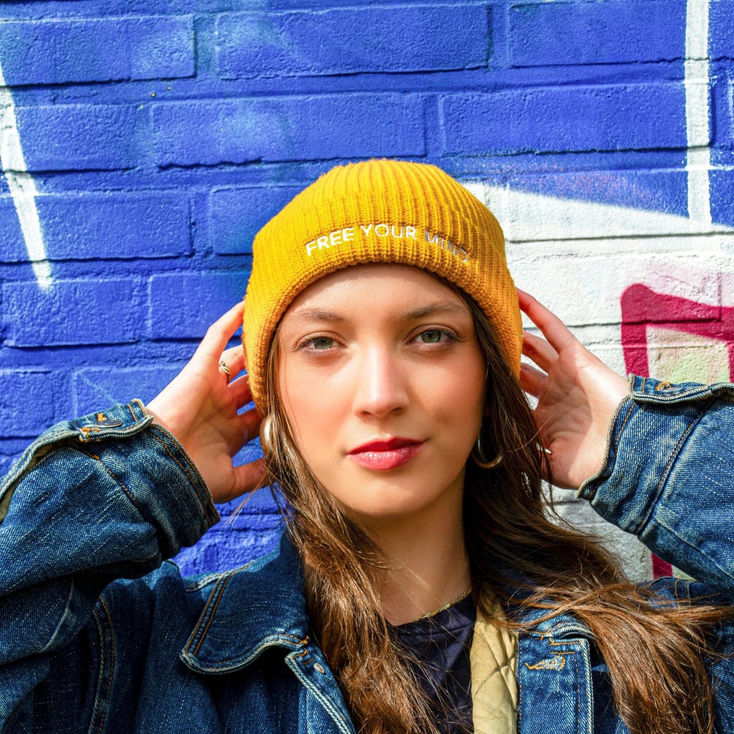 Fisherman beanie "FREE YOUR MIND"