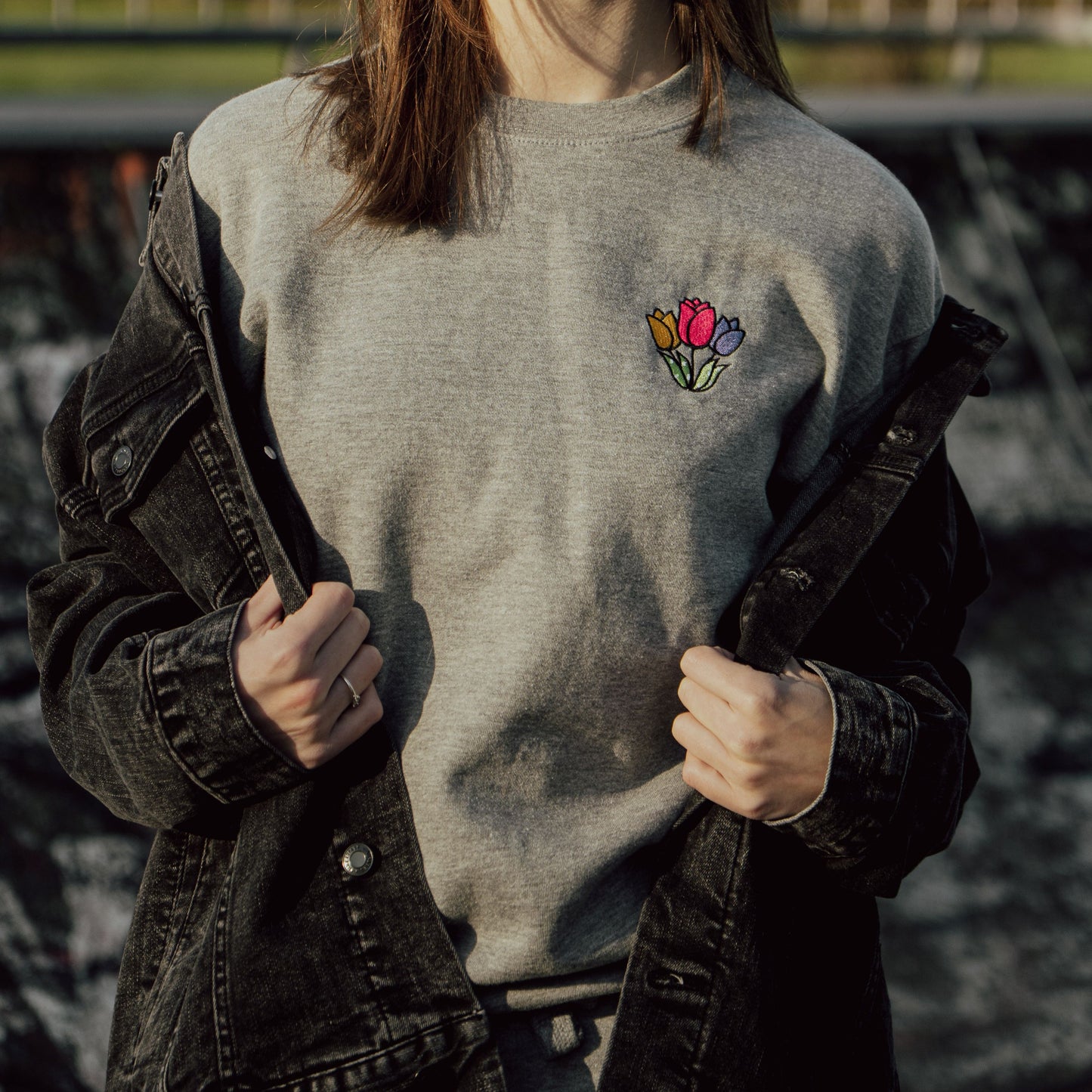 Unisex Premium Sweatshirt "Tulips"